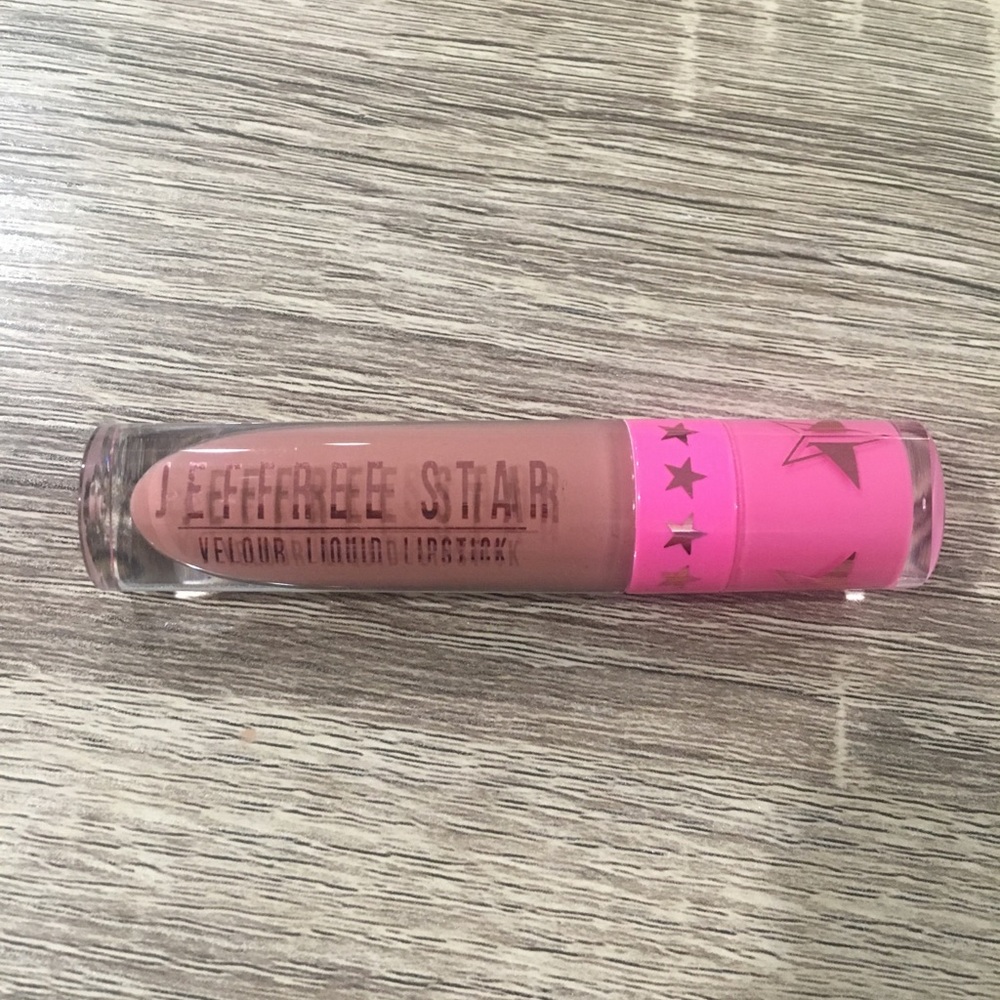 Jeffree Star Liquid Lip in celebrity skin